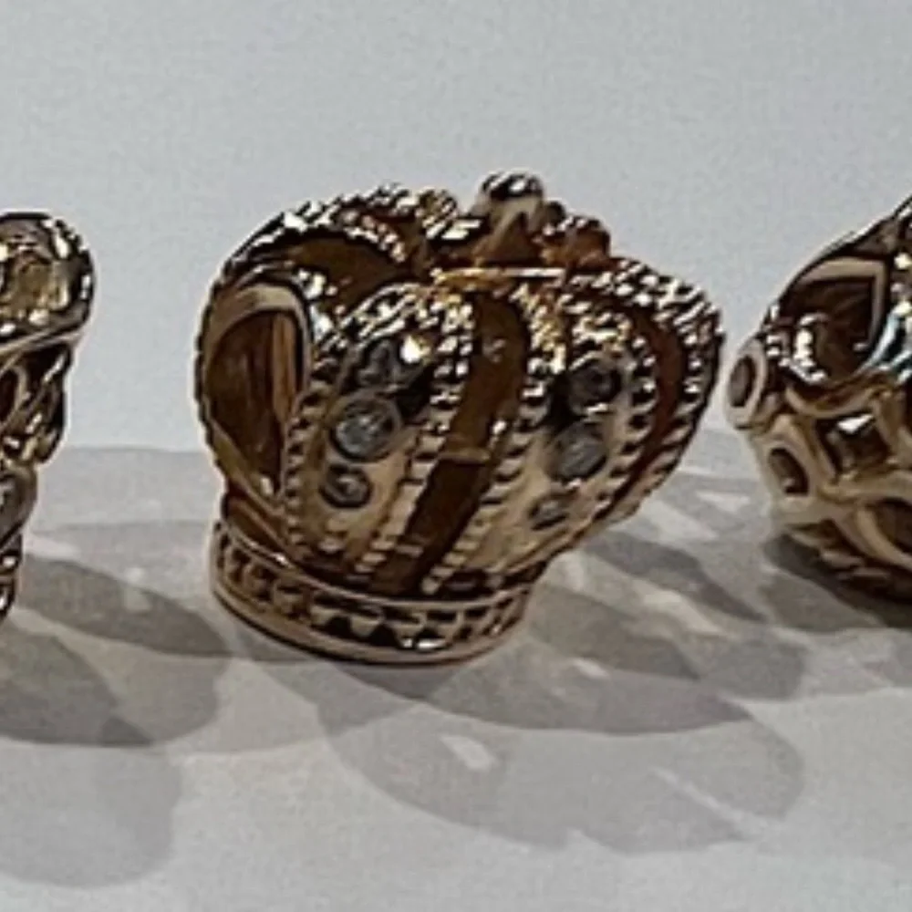 Pandora Yellow Gold Diamond Crown Retired - Picture 2 of 4